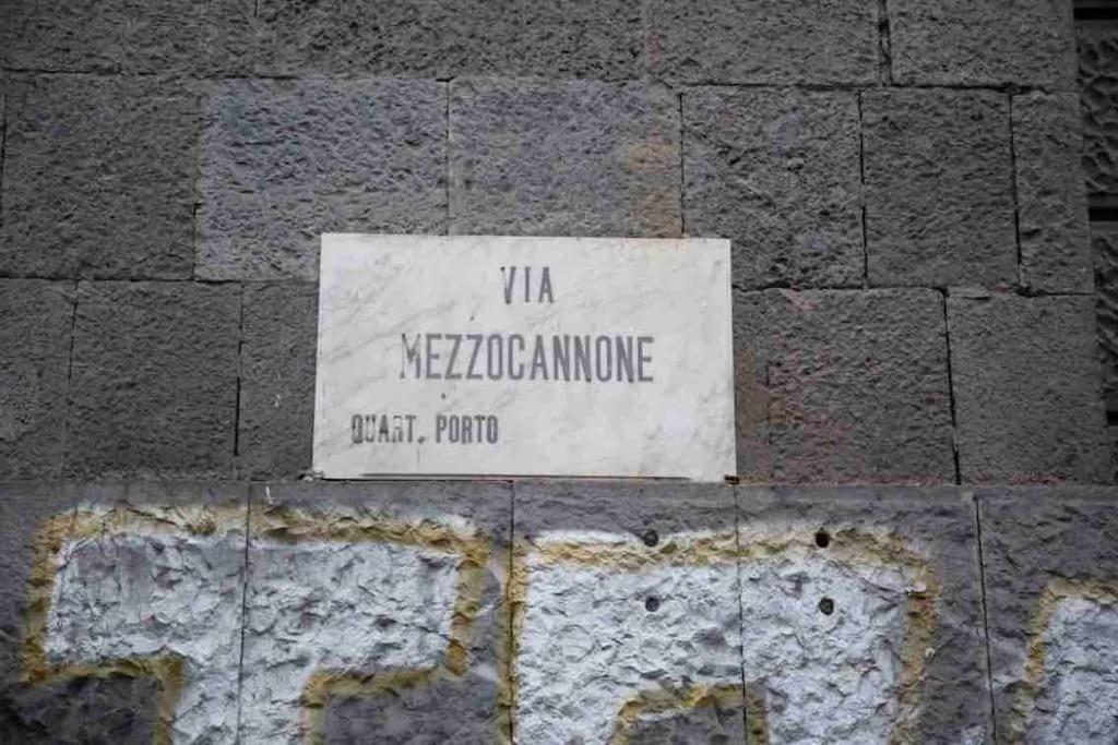 דירות נאפולי Casina In Centro Storico מראה חיצוני תמונה