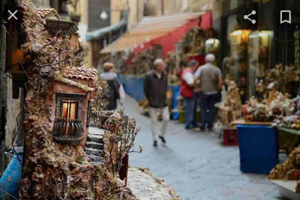 דירות נאפולי Casina In Centro Storico מראה חיצוני תמונה